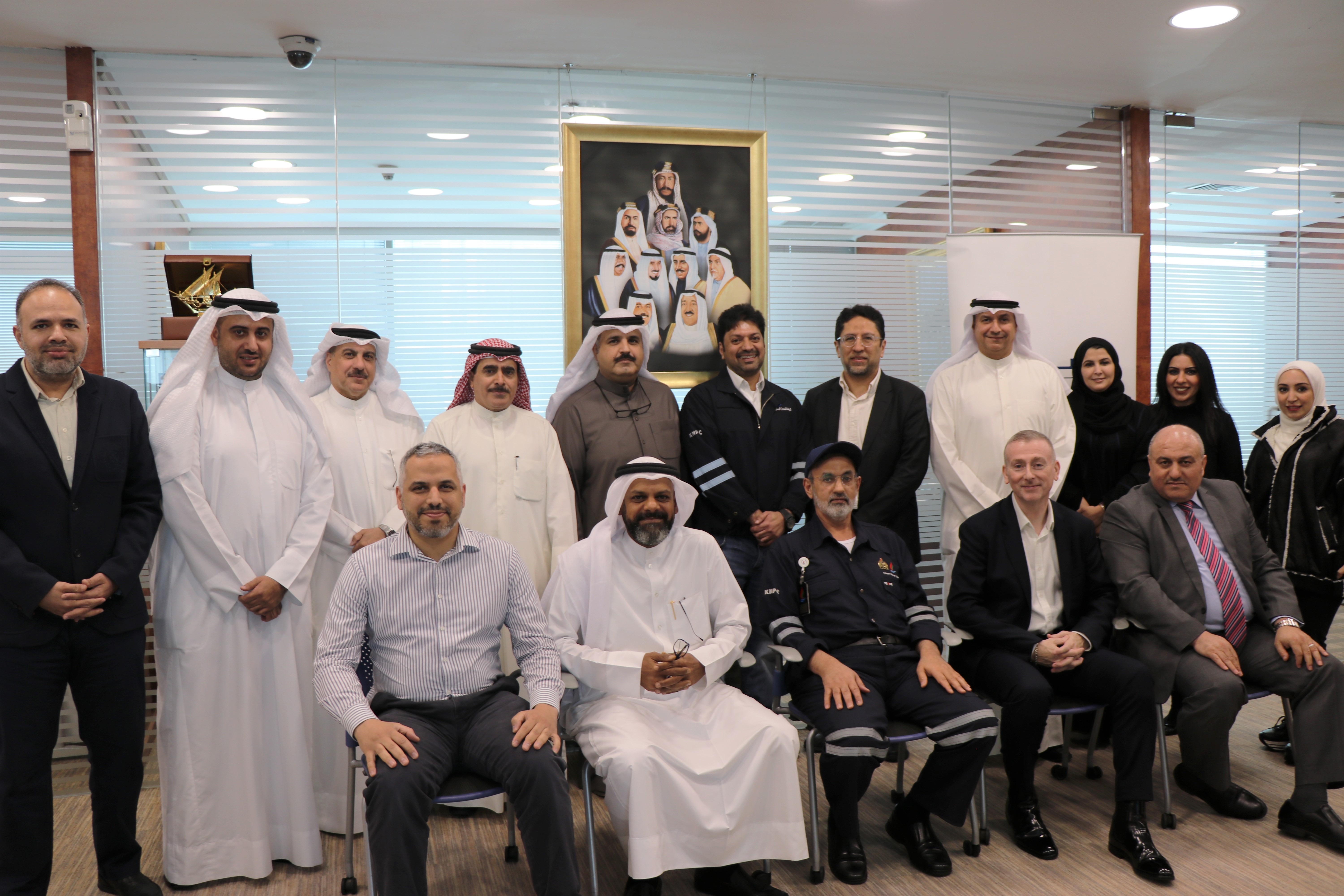 Markaz-Hosts-Oil-Sector-s-Developing-Leaders.jpg المركز يستضيف قادة تطوير قطاع النفط